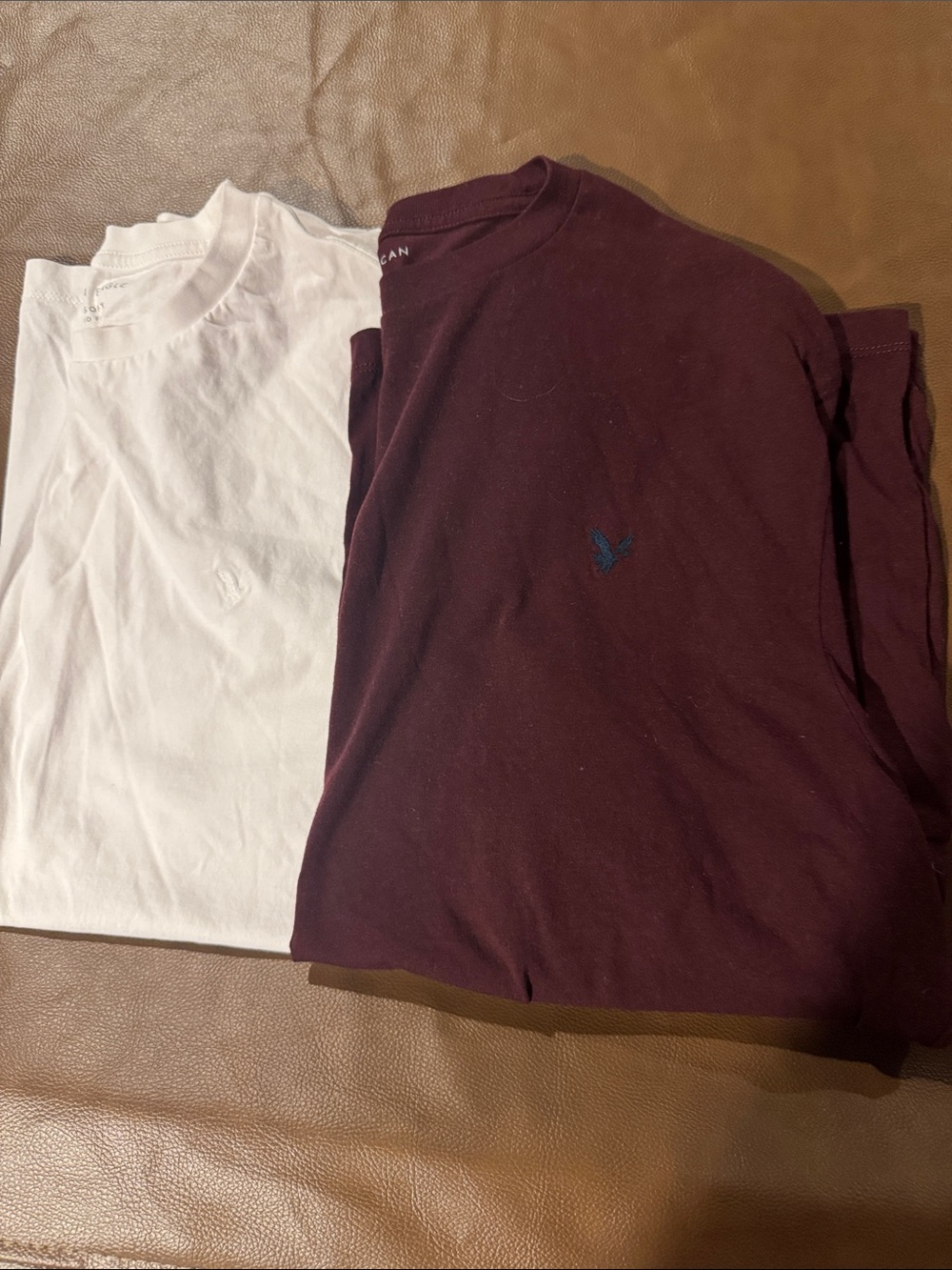 American Eagle Outfitters Short Sleeve Crewneck Tee Bundle - White & Burgundy